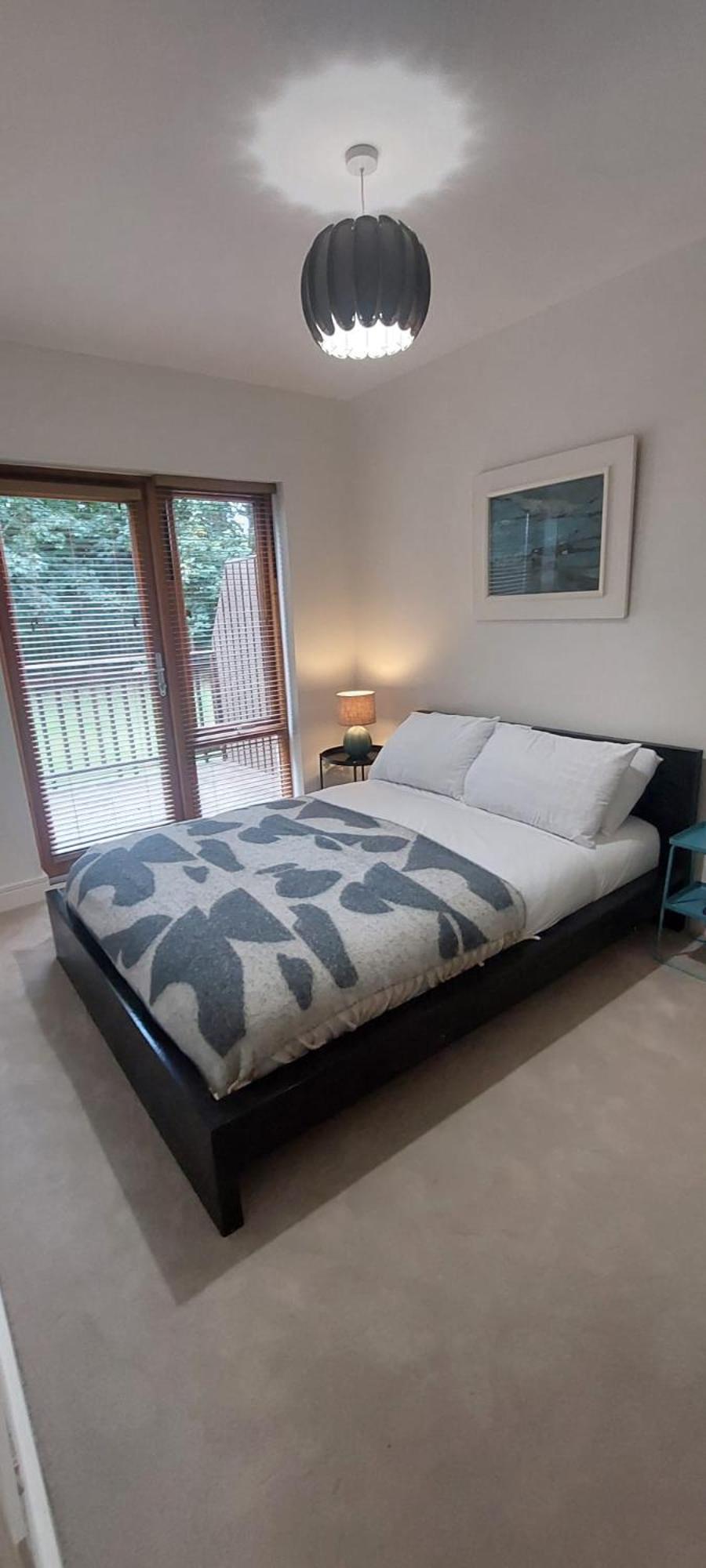 Elegantly Refurbed 2Bd In Shankill - 3Km From Bray Дъблин Екстериор снимка
