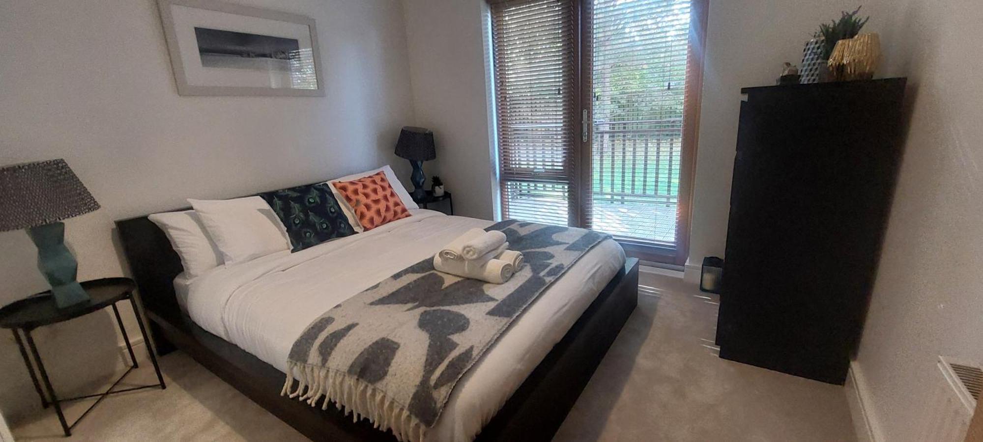 Elegantly Refurbed 2Bd In Shankill - 3Km From Bray Дъблин Екстериор снимка